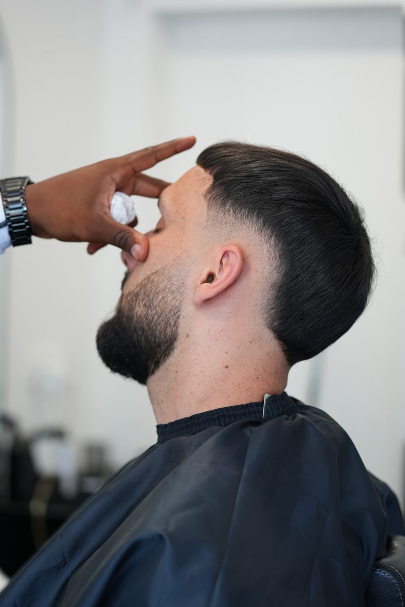 Coupe réalisée au salon