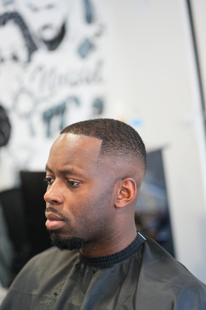 Coupe réalisée au salon
